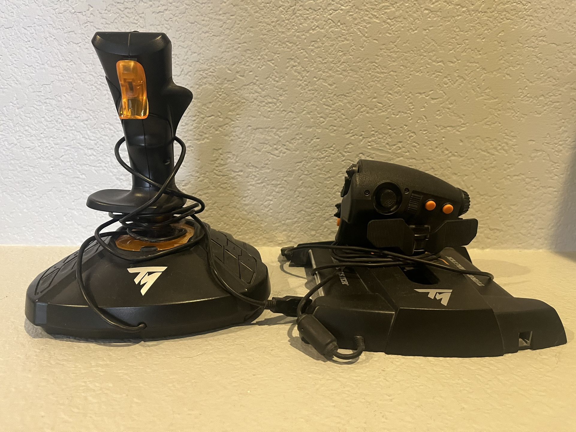 Thrustmaster T16000M With TWCS Throttle