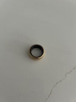 Oura Ring 3 Gold Horizon Size 6 US Works - No Accessories Ring Only