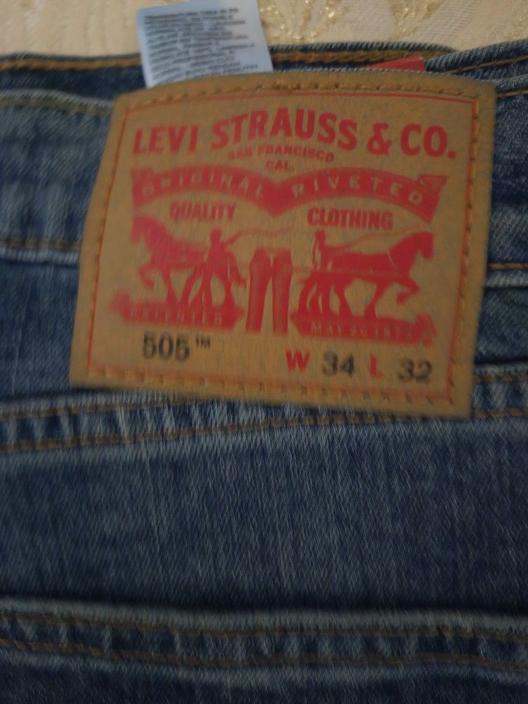 LEVI STRAUSS PANTS 