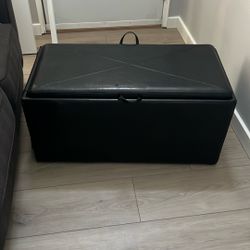 Coffee Table/ottoman/ Storage 