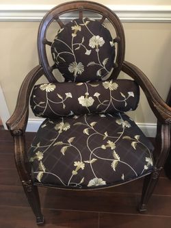 Custom Chair W/Matching Pillows