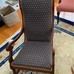 Solid Wood  Rocker