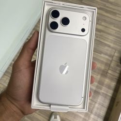 iPhone 17 pro max