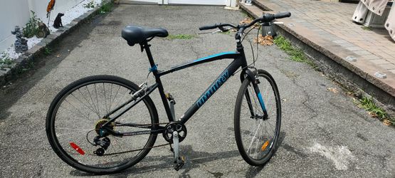 Infinity Boss Three 7-Speed 700c Hybrid Bike