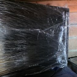 Dynex 22" Tv W/ Dvdplayer