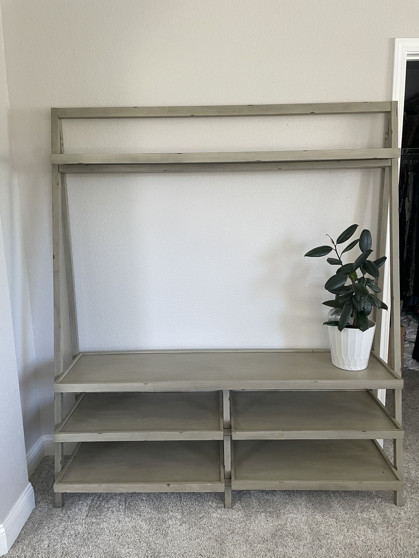 Pier One TV Stand - With shelving 