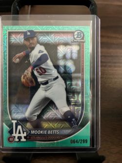 2025 Bowman Chrome Mookie Betts Fuchsia Refractor /299 #26 Dodgers 64/299