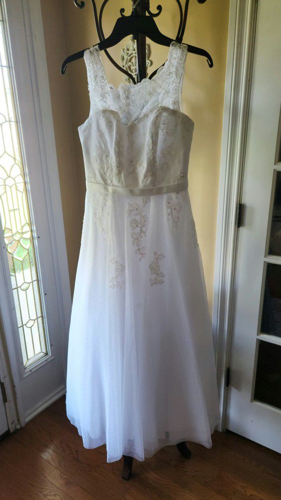 Tea-length Wedding Gown Size 4