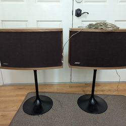 Vintage Bose 901 Speakers + Equalizer 