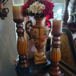 Decorations Different Prices 