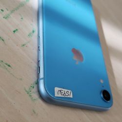 iphone XR 64gb T-mobile Metro Pcs.