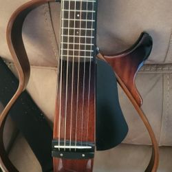 YAMAHA SILENT GUITAR WITH GIG BAG