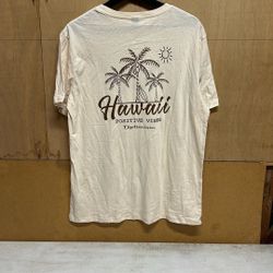 Hawaii T-Shirt, Size Large