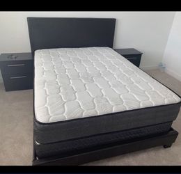 Black Queen Bedroom Set 2 Night Stands With Mattress And Box Spring. Brand New