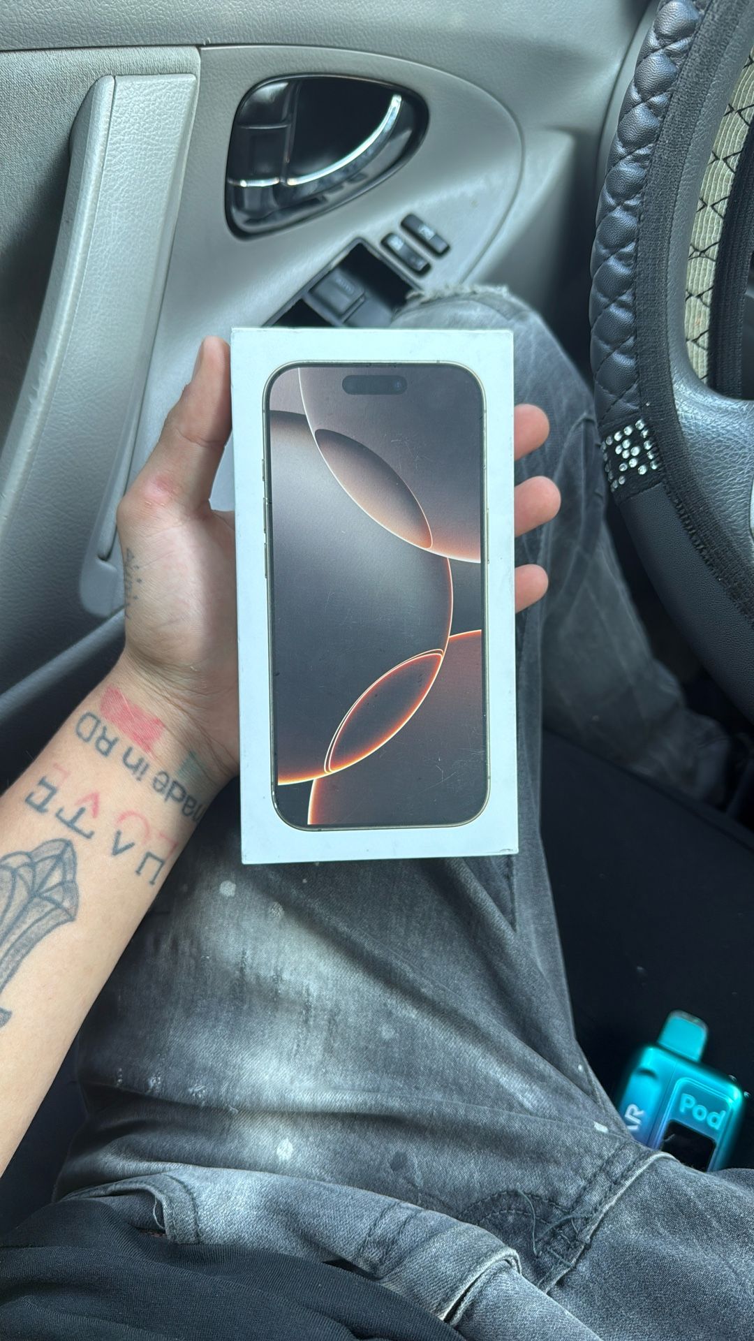 iPhone 16 Pro