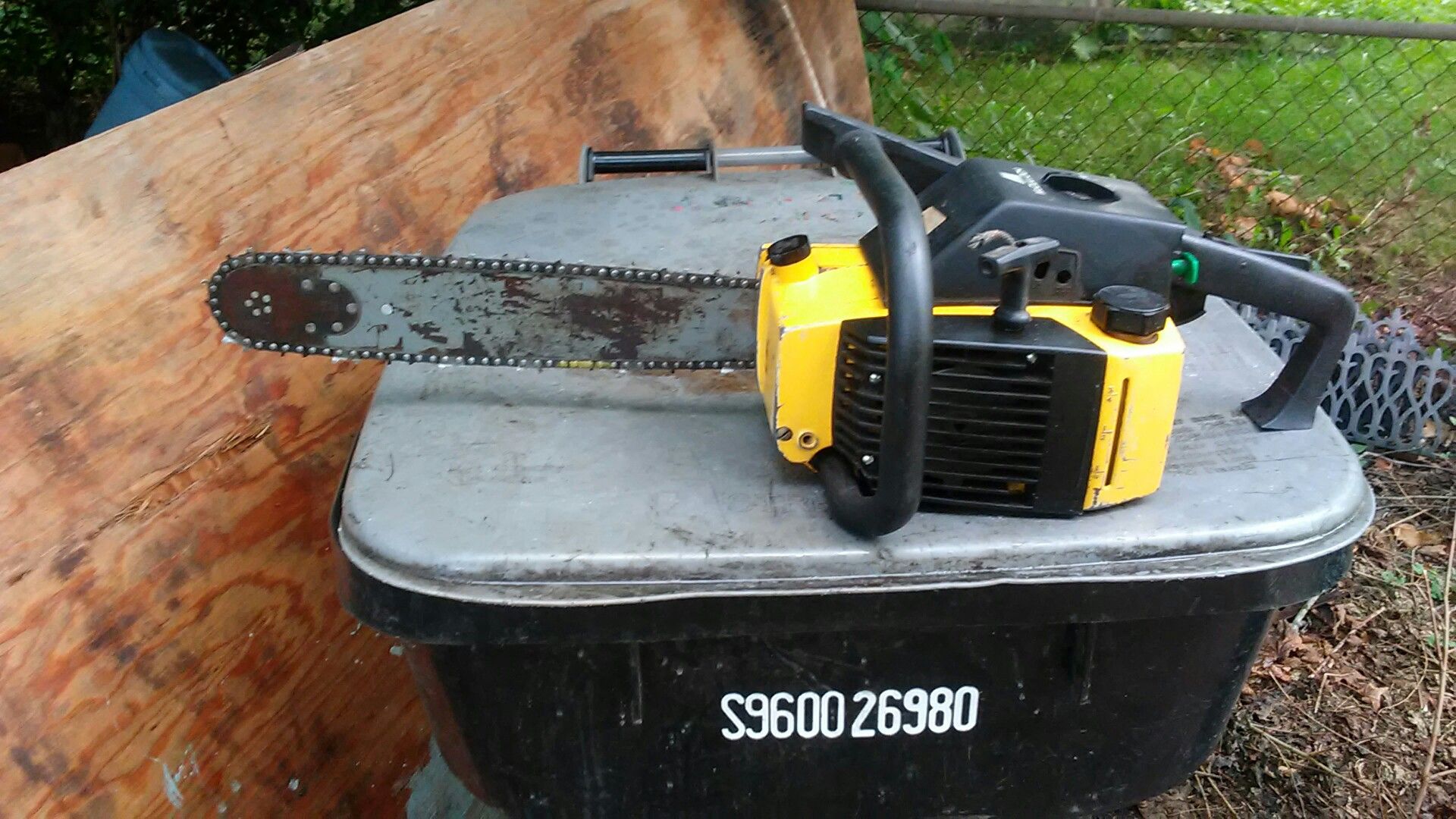 McCulloch Pro Mac 610 chainsaw