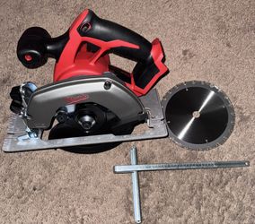 Milwaukee Circular Saw 6 1/2 (Tool-Only)