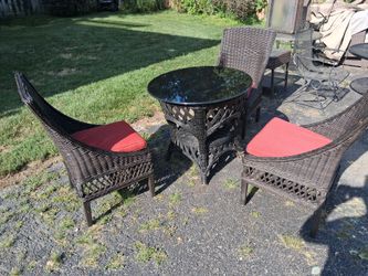 Outdoor patio set