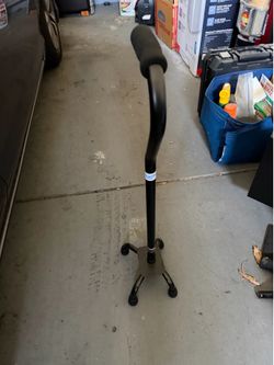 Equate walker