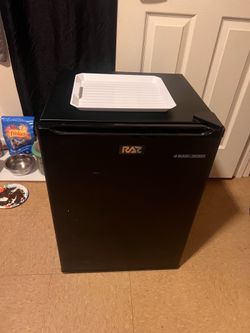 Black and Decker Mini Fridge