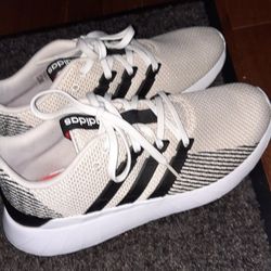 Adidas Men's Questar Flow 