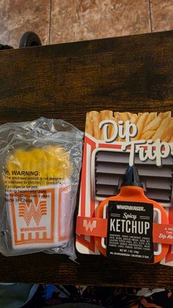 Whataburger dip holder and Squishy
