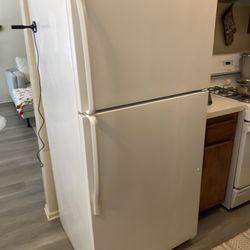 Whirpool Refrigerator 