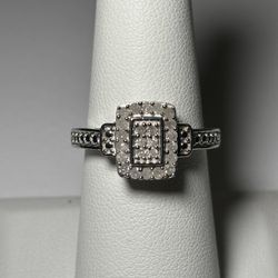 .925 Sterling Silver .35ctw Genuine White Diamond Cluster Ring Size 8