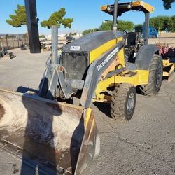 Skip Loader John Deere 210L EP