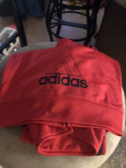 Adidas traje