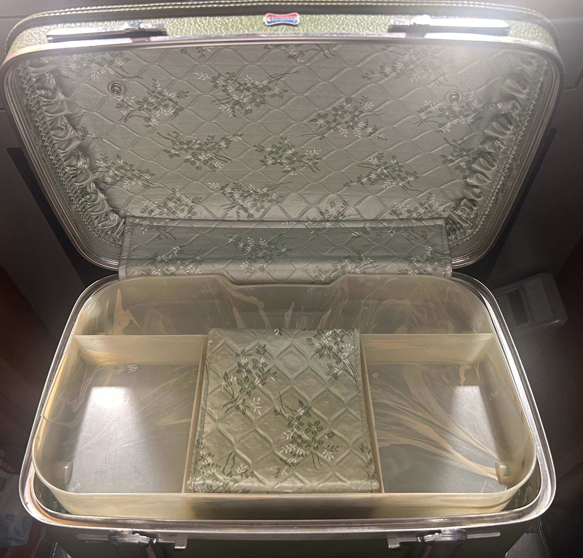 VIntage American Tourister Train Case