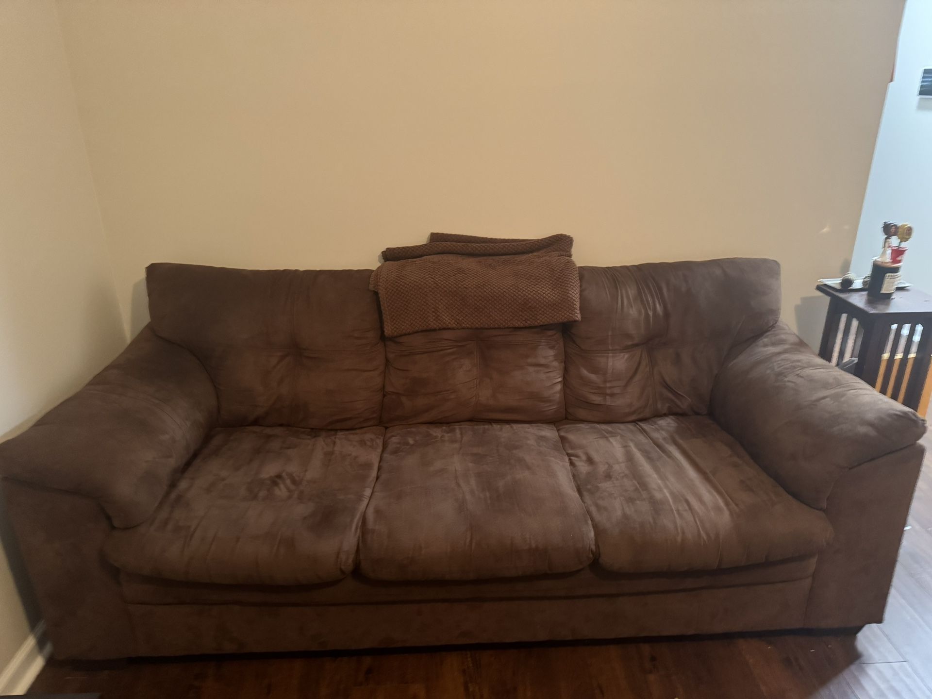 Sofa Set