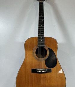 Acoustic Guitar 