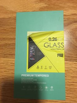 iPhone 6 Plus tempered glass protector