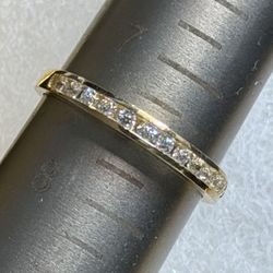 14K gold ring 