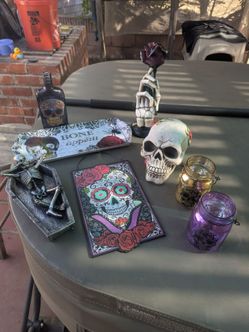 Halloween Sculls decorations
