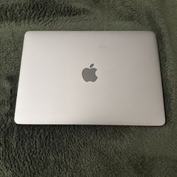 Apple Macbook Laptop