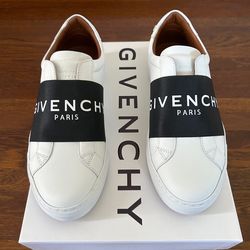 Givenchy Urban Street sneakers in leather with elastic band