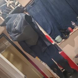 Brand New O'Neill 3/2 Full Wet Suit