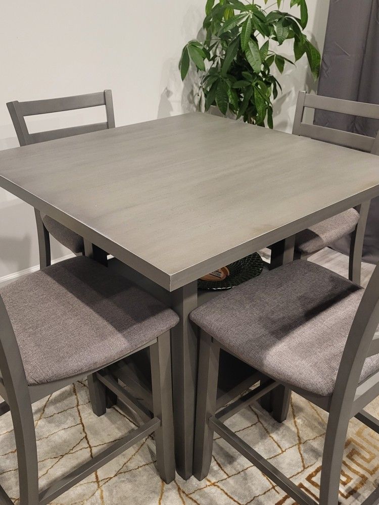 Kitchen Table And Chairs
