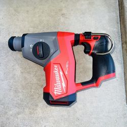 Milwaukee 2508-20 M12 FUEL 5/8” SDS Plus Rotary Hammer (Tool Only) NEW