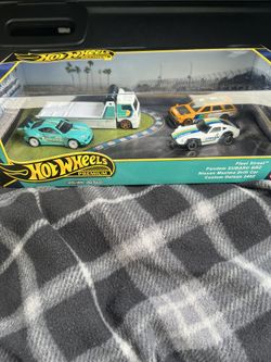 Hot Wheels Premium Street Fleet
