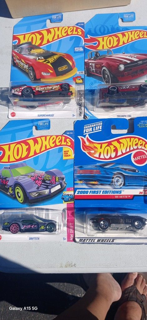 New Collectible Hot Wheels 