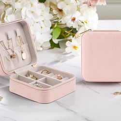 Travel Jewelry Case - Easter Gift for Teen Girls Small - Light Pink 