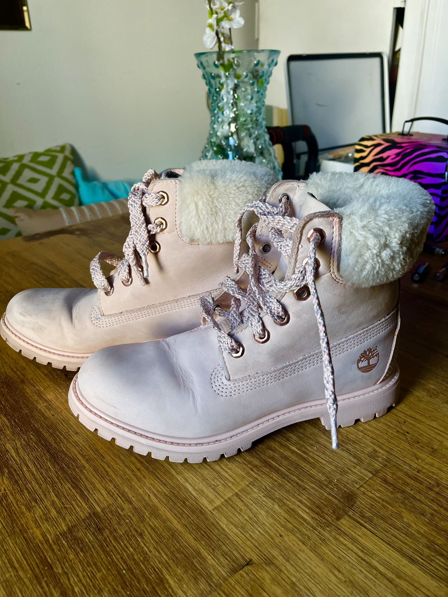Pink timberland Boots