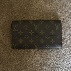 Louis Vuitton Wallet Authentic 