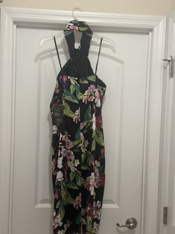 Evening Dress With Alter Back
