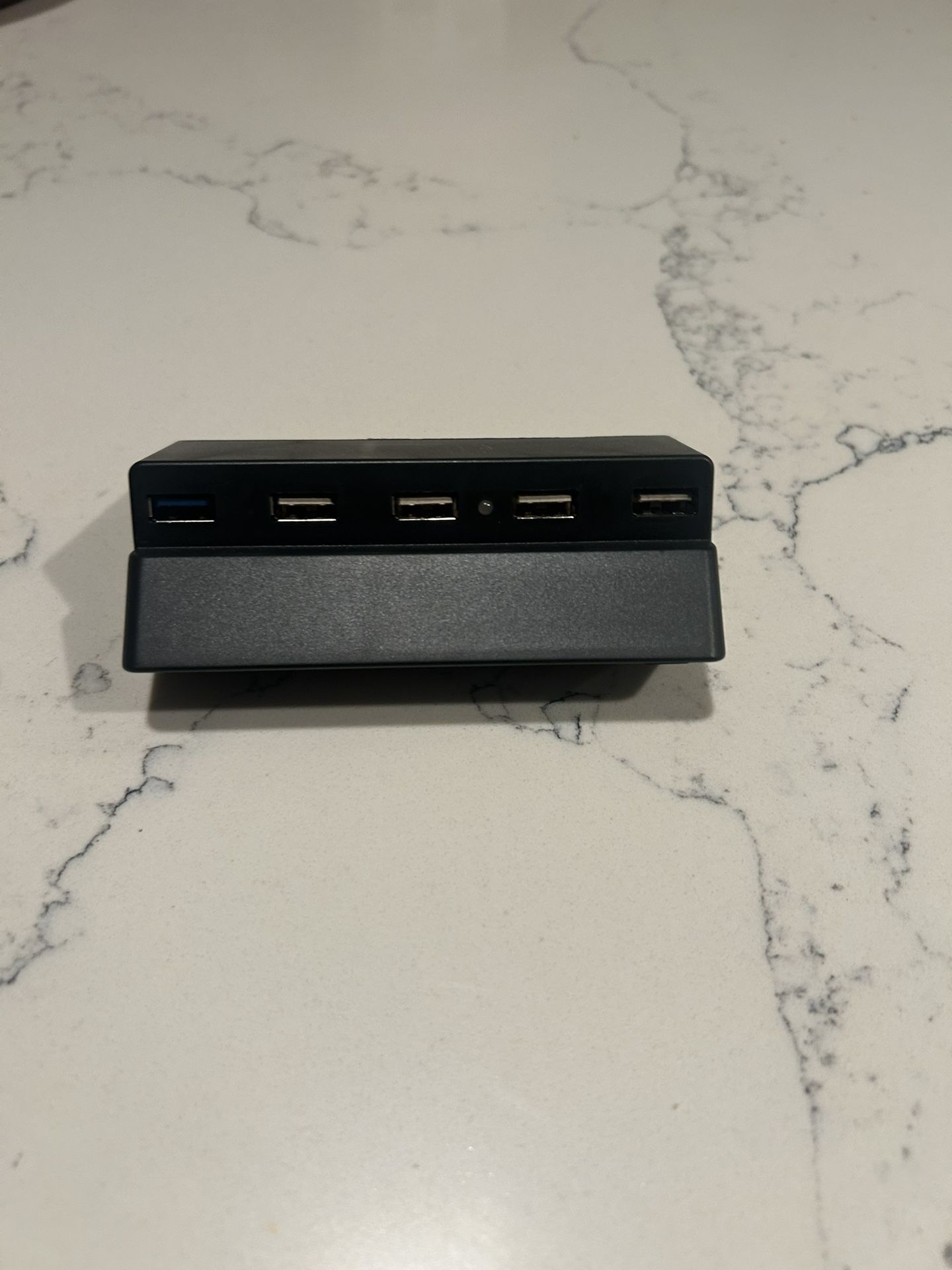 Ps4 extra Usb ports