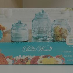 The Pioneer Woman Embossed Canister Set