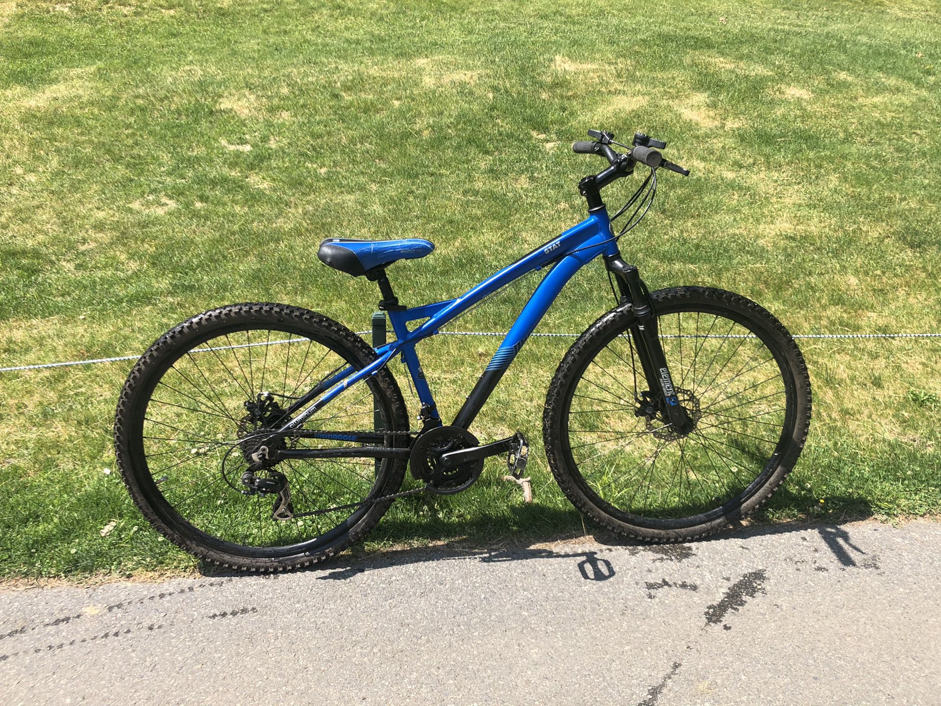 Mongoose 28” Mountain Bike